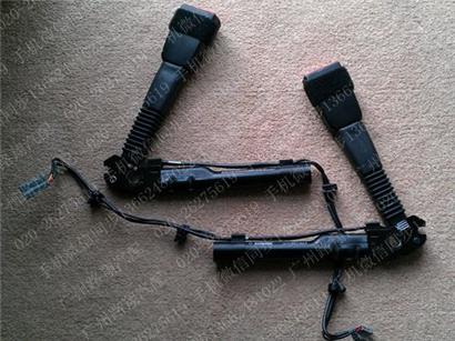 宝马X1安全带预警器