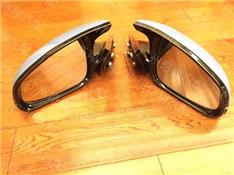 宝马M4倒车镜