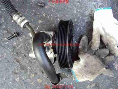 沃尔沃XC90转向助力泵